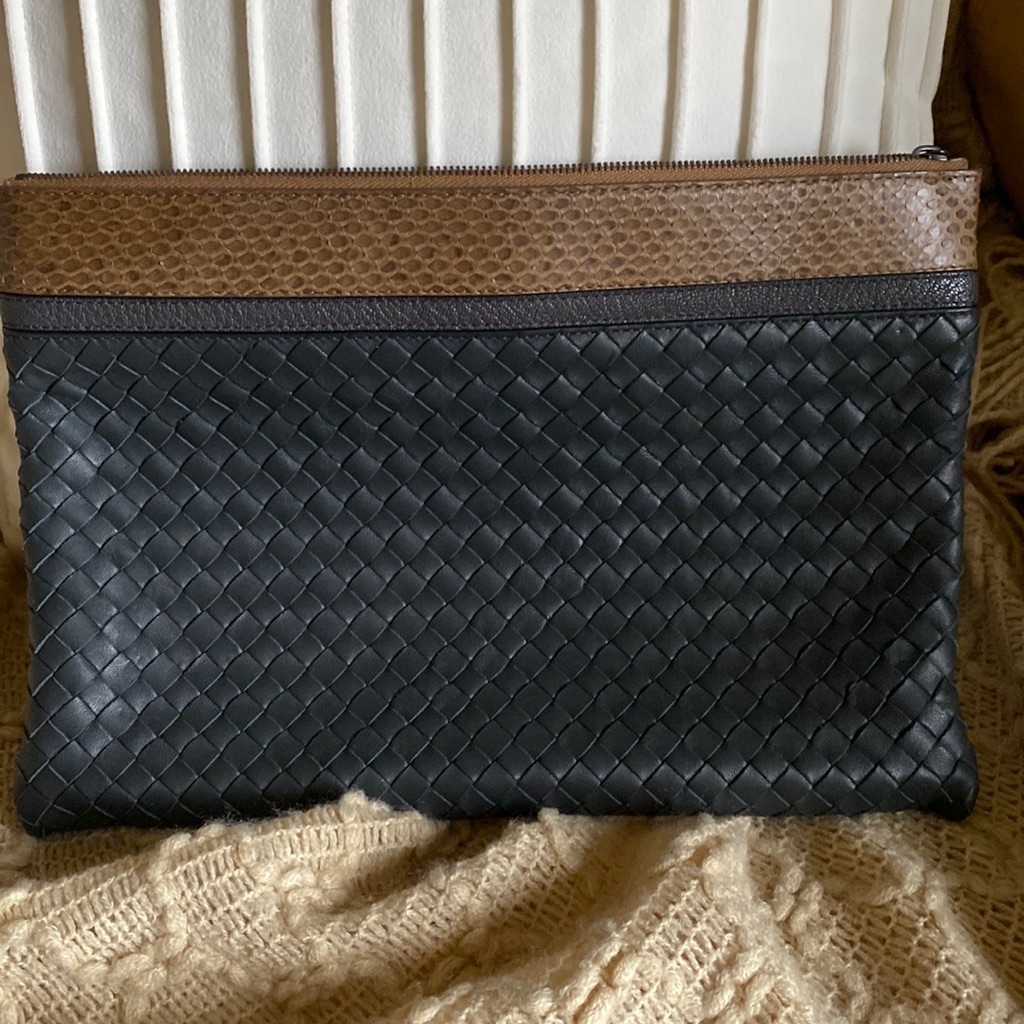 Bottega Veneta Intrecciato Snakeskin Trim Clutch- Coa